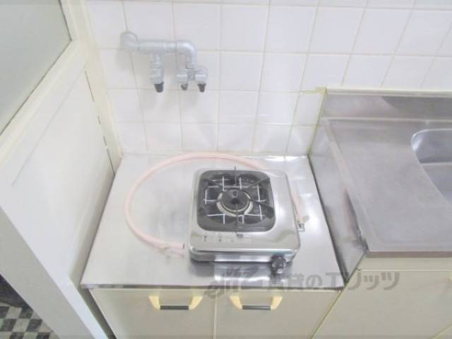 キッチン　コンロ置き場