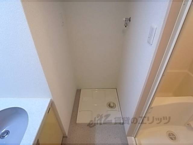 洗濯機置場　モニターフォン