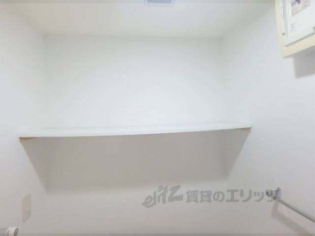 洗濯機置場　上棚