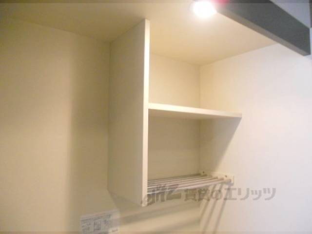 キッチン　調理棚