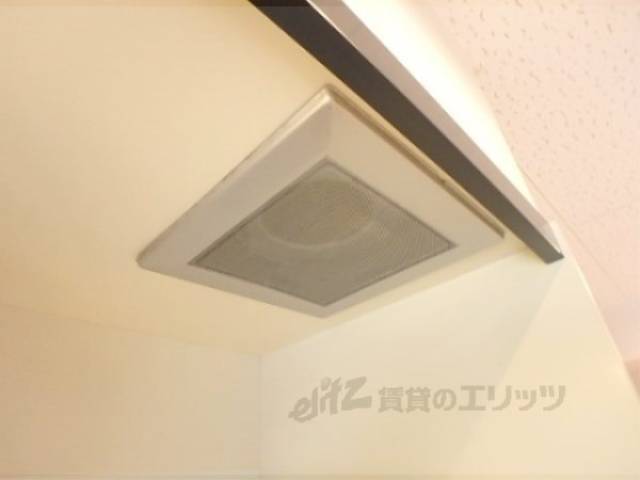 キッチン　換気扇
