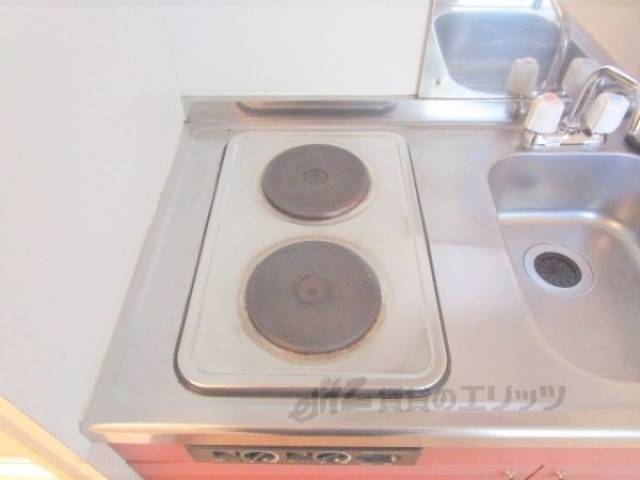 キッチン　2口コンロ
