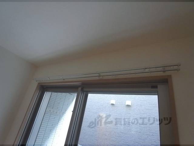 カーテンレール