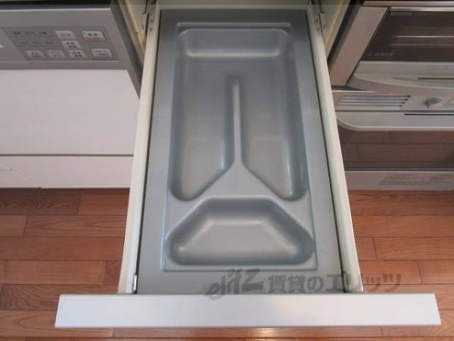 キッチン　下部収納