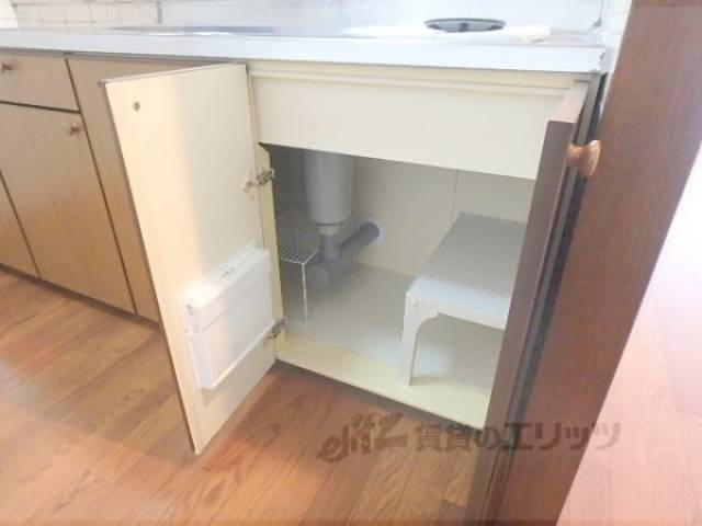 キッチン　下部収納
