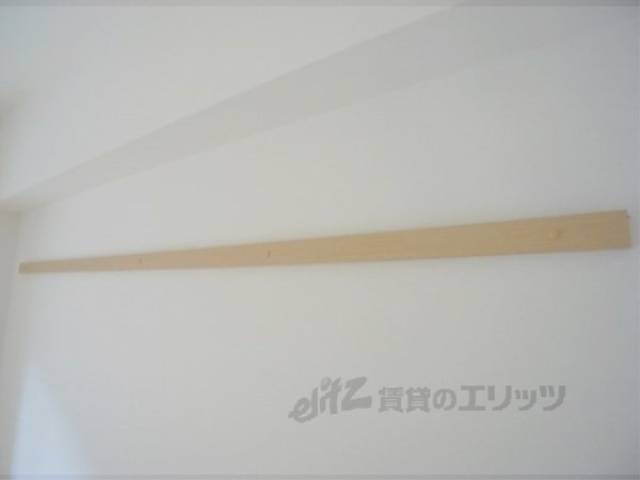 壁掛け用レール