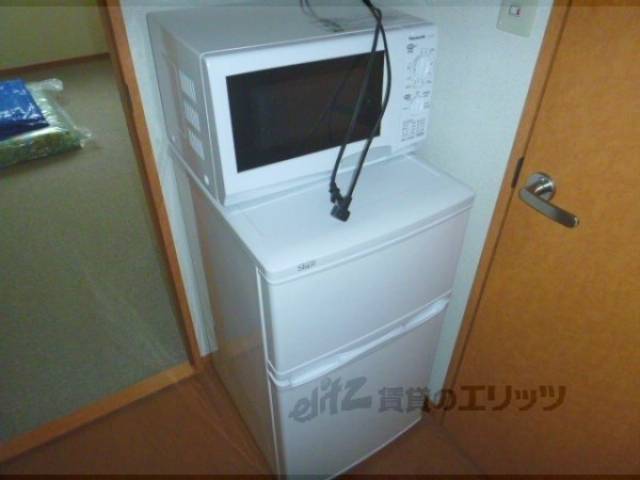冷蔵庫、電子レンジ