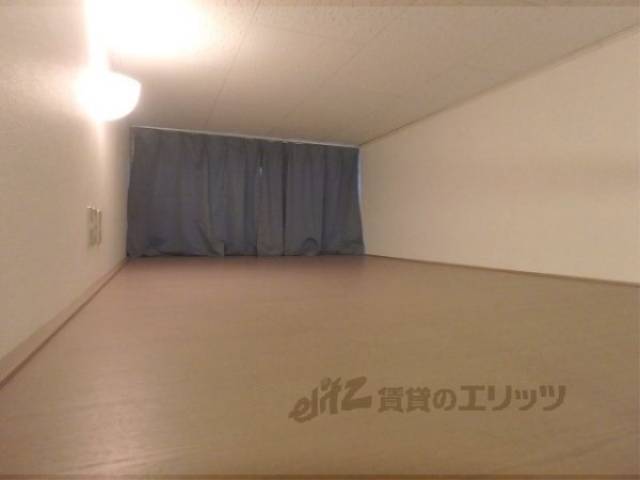 居室　ロフト