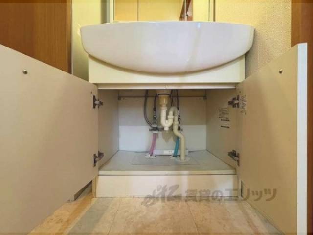 洗面所　収納