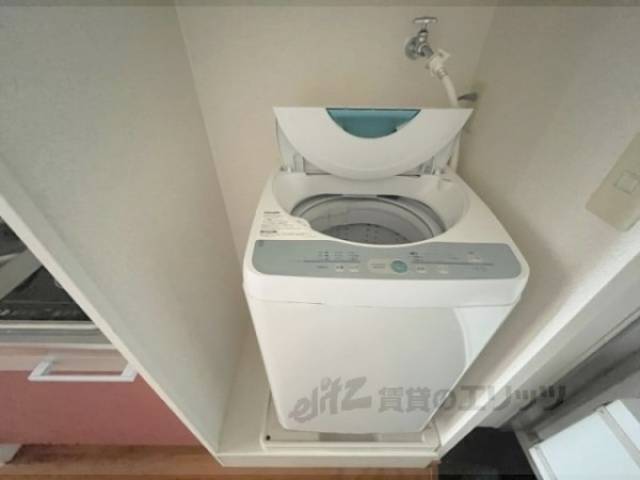 洗濯機置場　洗濯機