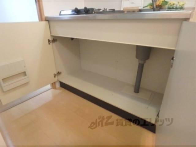 キッチン　キッチン下部収納