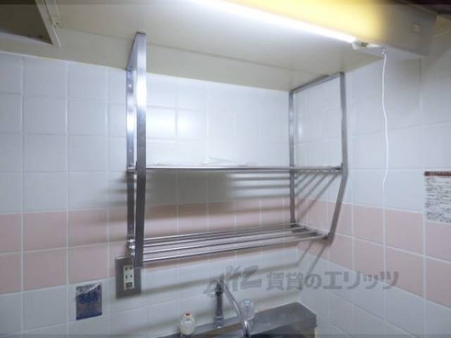 キッチン　キッチン上部棚