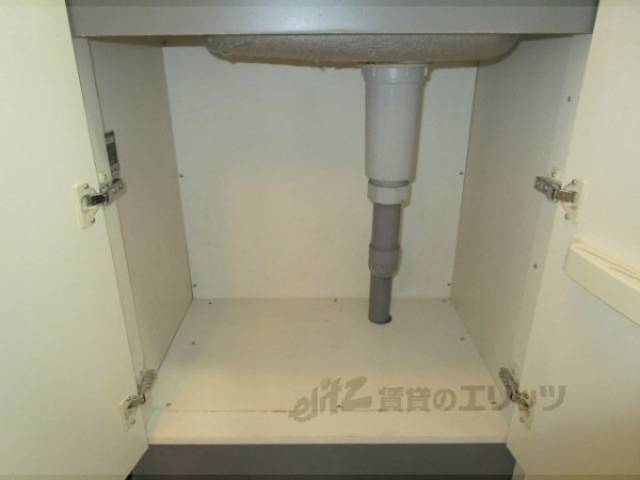 キッチン　下部収納