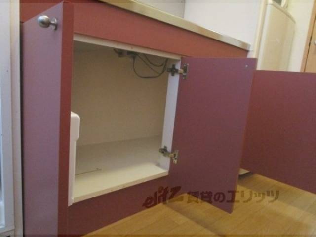 キッチン　キッチン下部収納