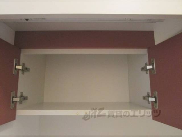 キッチン　キッチン上部棚