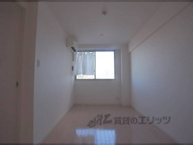 居室　10.7帖　ﾘﾋﾞﾝｸﾞﾀﾞｲﾆﾝｸﾞｷｯﾁﾝ