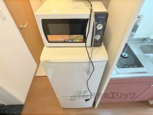 冷蔵庫置場　冷蔵庫・電子レンジ