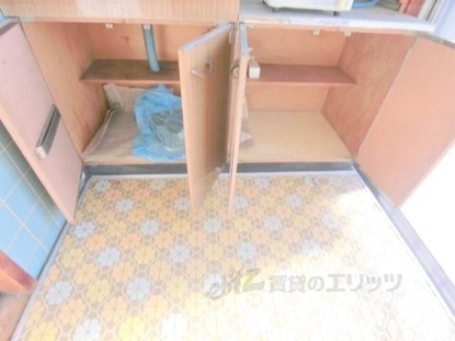 キッチン　下部収納