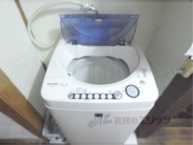 洗濯機置場 共同ランドリー