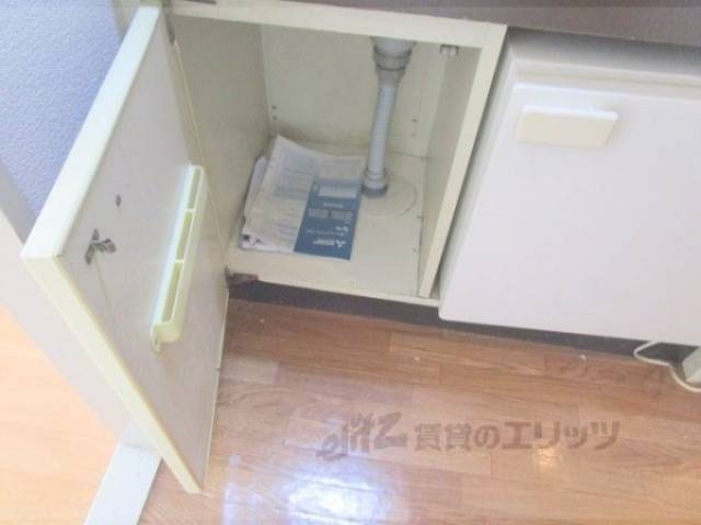 キッチン　下部収納