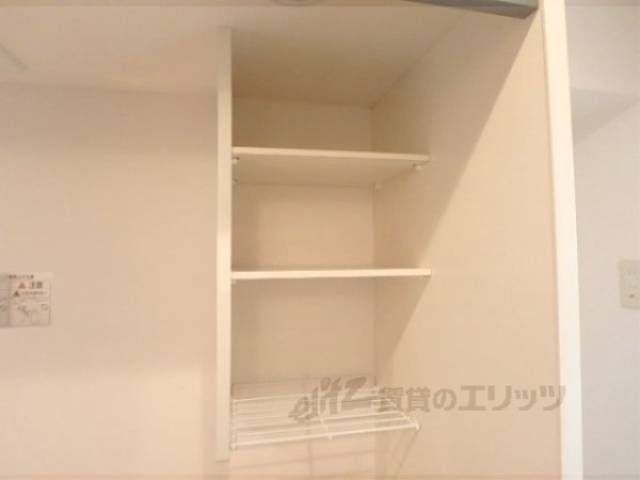 キッチン　棚