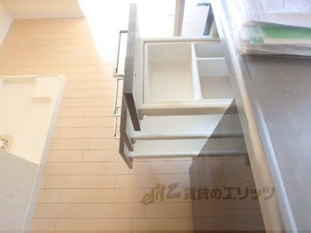 キッチン　収納