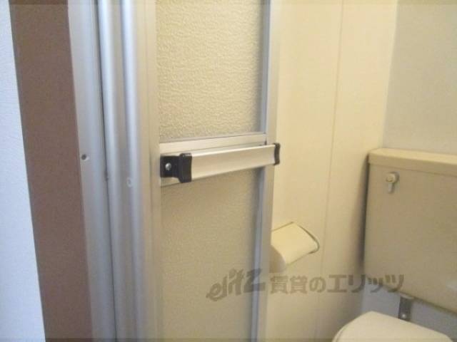 ユニットバス　タオル掛け