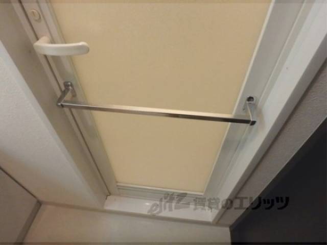 風呂　タオル掛け