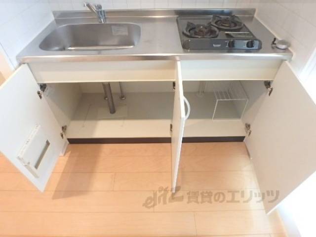 キッチン　台所下収納