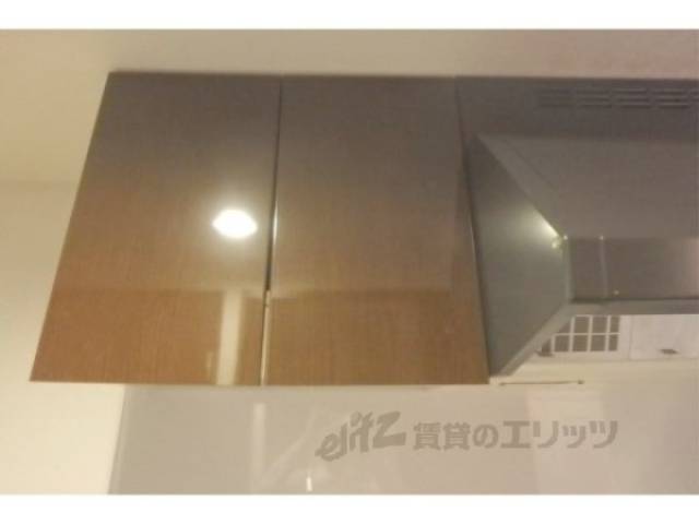 キッチン　収納上部