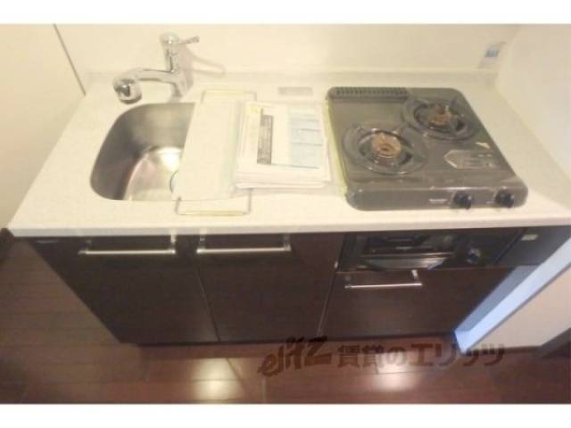 キッチン　収納下部