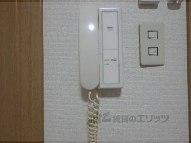 インターホン