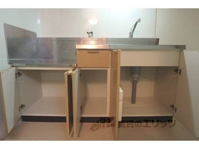 キッチン　収納