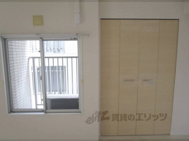 洋室　6.1帖