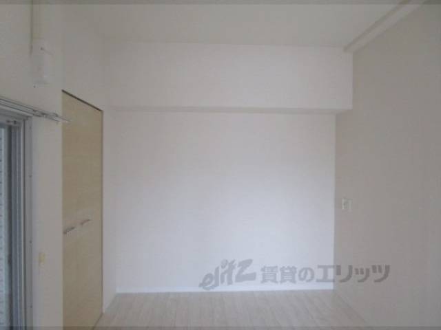洋室　6.1帖