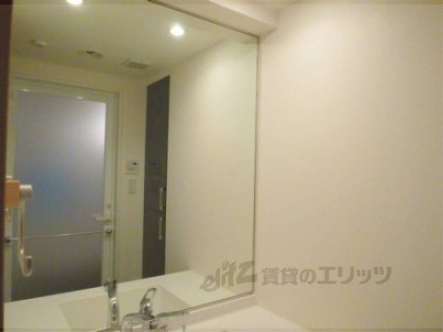 洗面所　洗面鏡