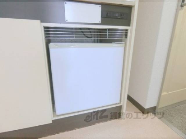 冷蔵庫置場　ミニ冷蔵庫