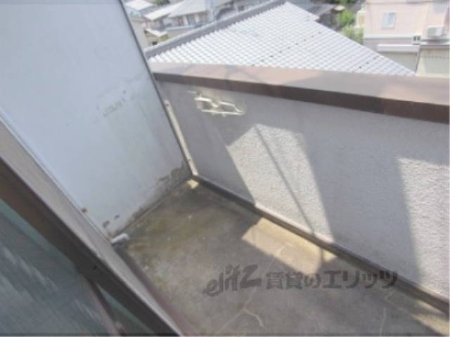ベランダ　洗濯物干せますね
