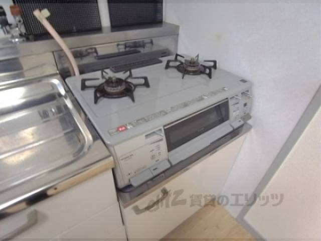 キッチン　ガス2口コンロ