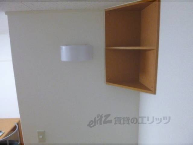 リビング　寝室台