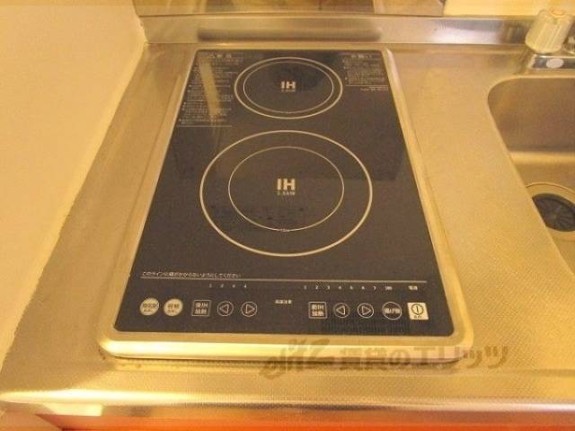 キッチン　コンロ