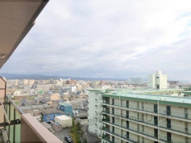 眺望　最上階なので眺めがとても良いです
