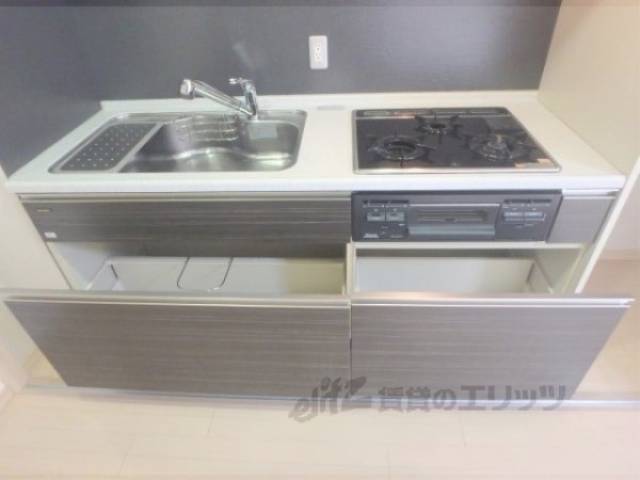 キッチン　収納