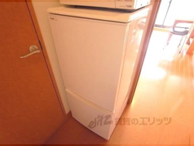 冷蔵庫置場　冷蔵庫