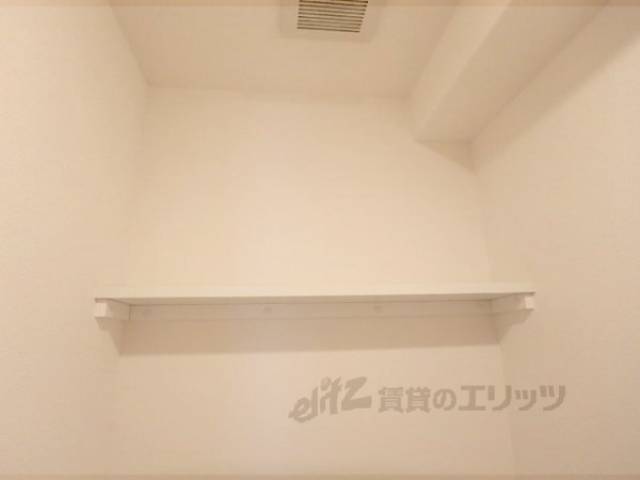 トイレ棚