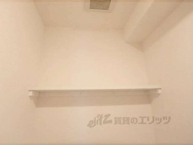 トイレ棚