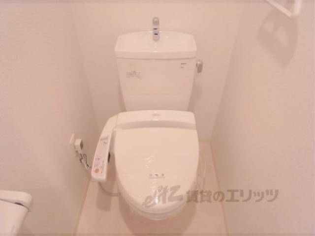 トイレ　洗浄機能付き