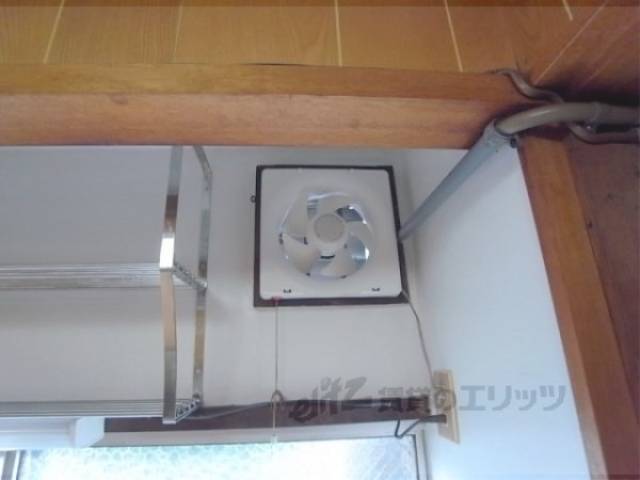 キッチン　換気扇