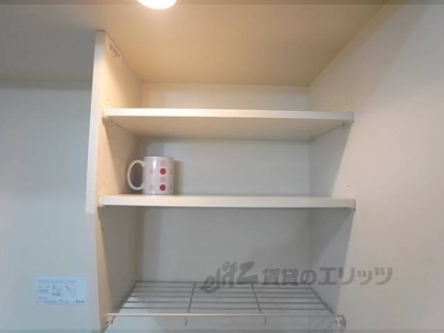 キッチン　キッチン上収納
