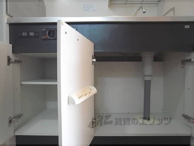 キッチン　キッチン下収納